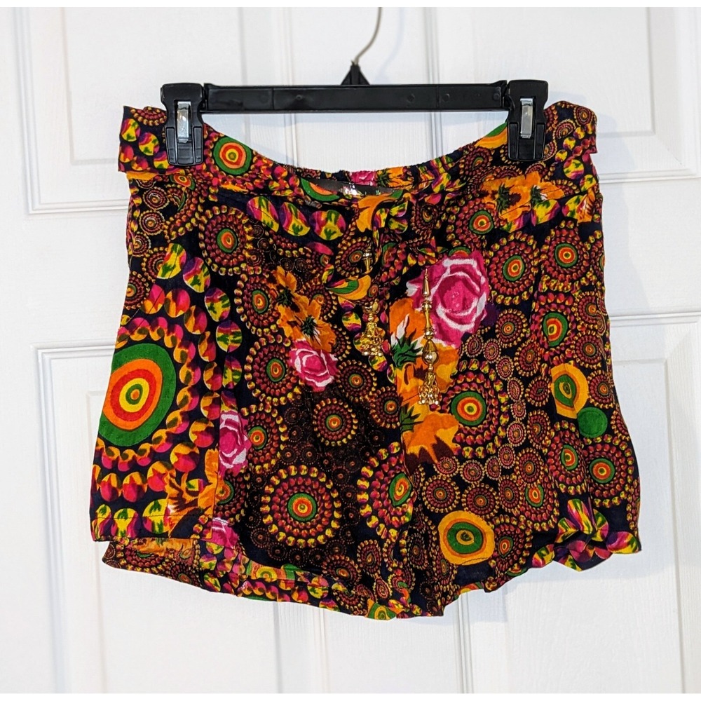 Junglee Billie Floral Print Shorts Elastic Waist Bohemian Festival Size‎ S/M NWT